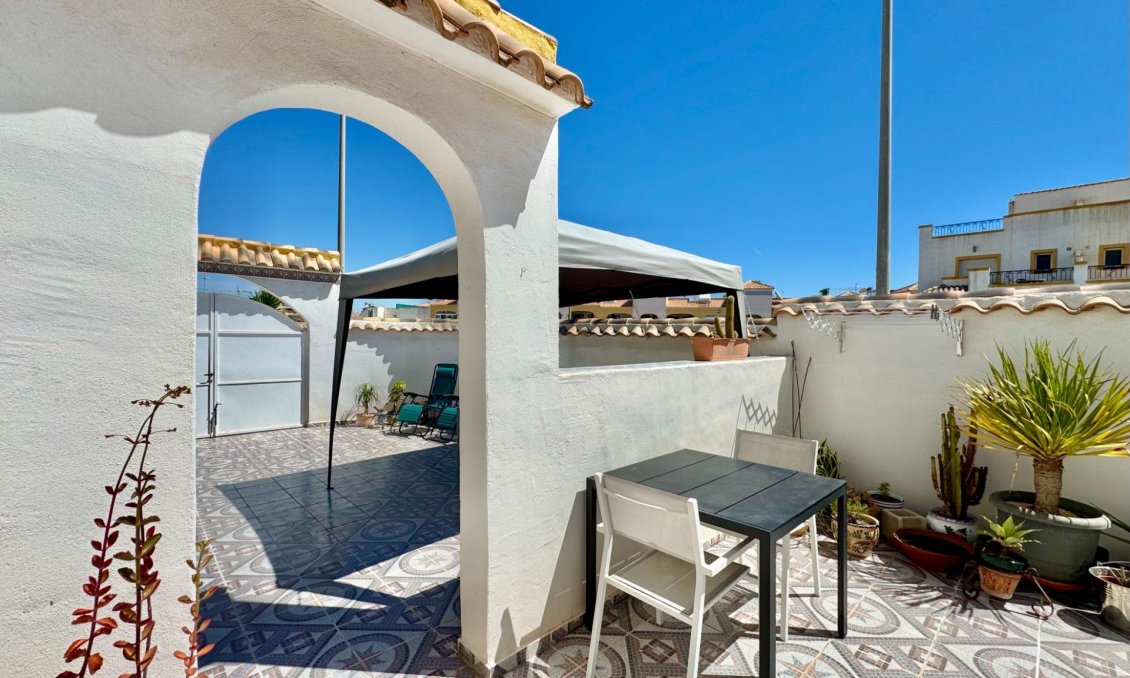 Resale - Townhouse -
Orihuela Costa - Los Altos