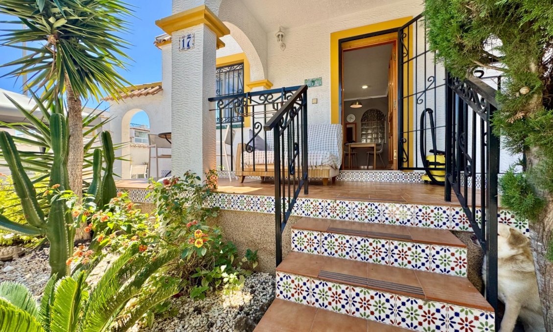 Resale - Townhouse -
Orihuela Costa - Los Altos