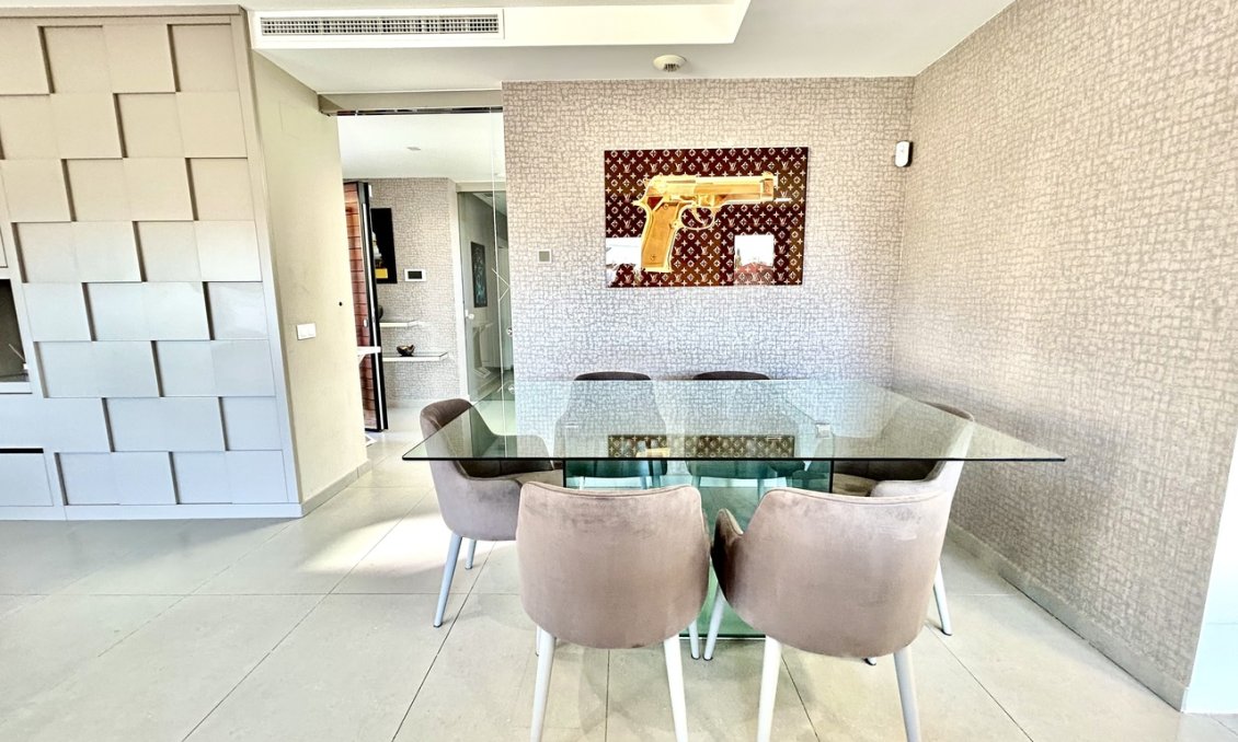 Resale - Villa -
Los Balcones - Costa Blanca