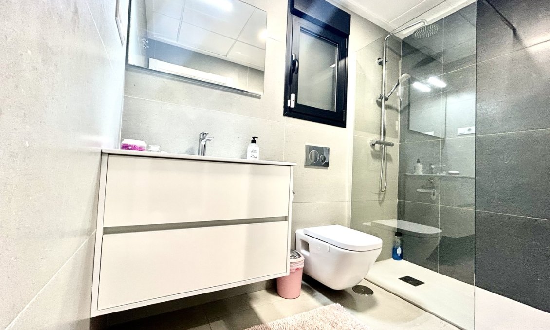 Resale - Villa -
Los Balcones - Costa Blanca