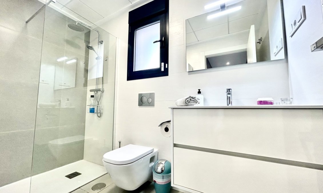 Resale - Villa -
Los Balcones - Costa Blanca