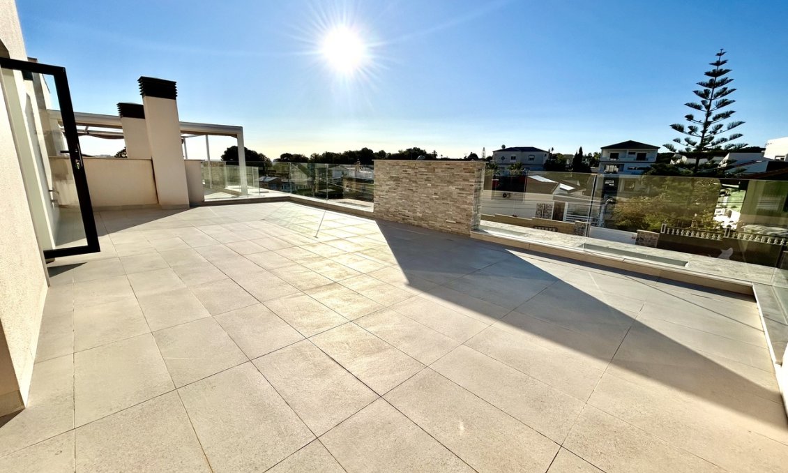 Resale - Villa -
Los Balcones - Costa Blanca