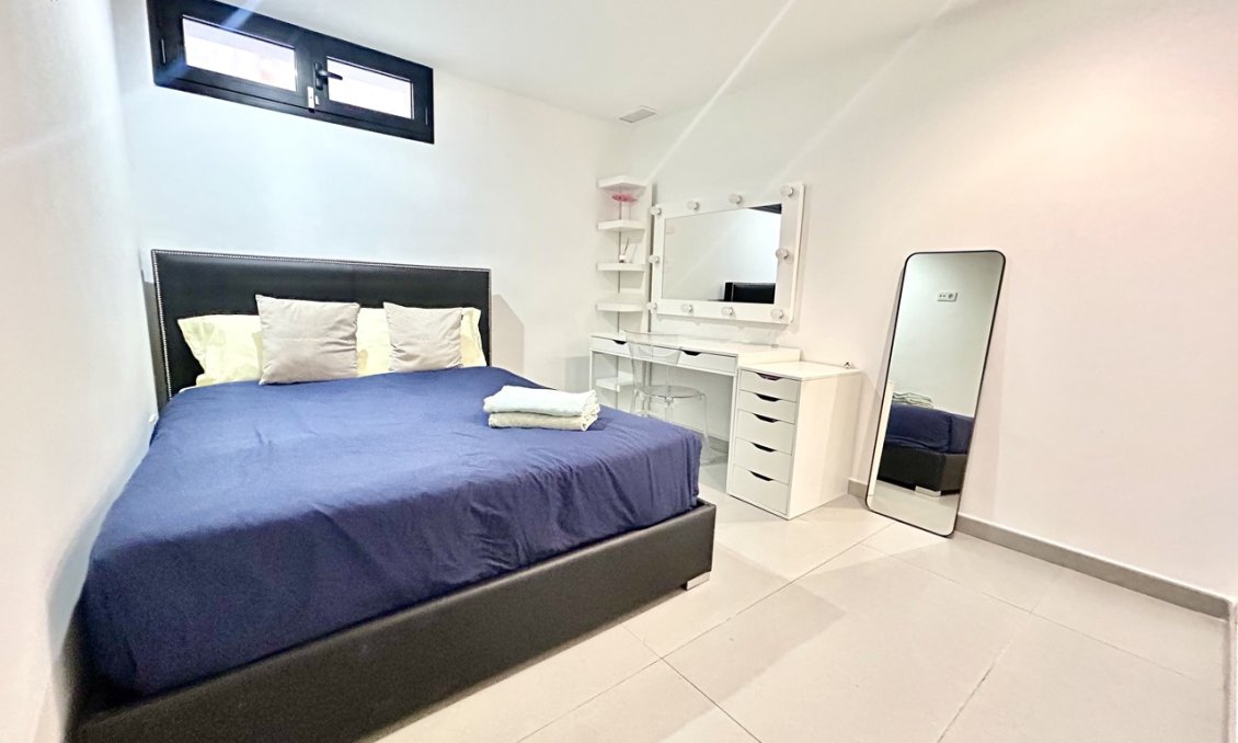 Resale - Villa -
Los Balcones - Costa Blanca