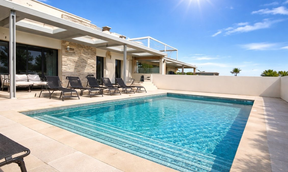 Resale - Villa -
Los Balcones - Costa Blanca