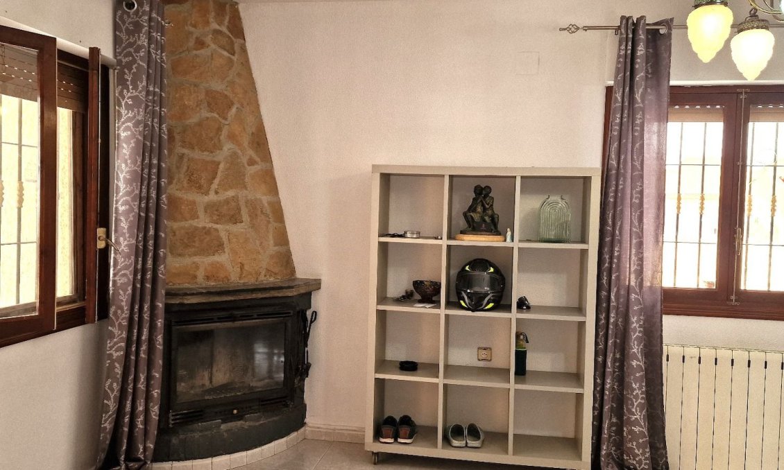 Resale - Villa -
Orihuela - Inland