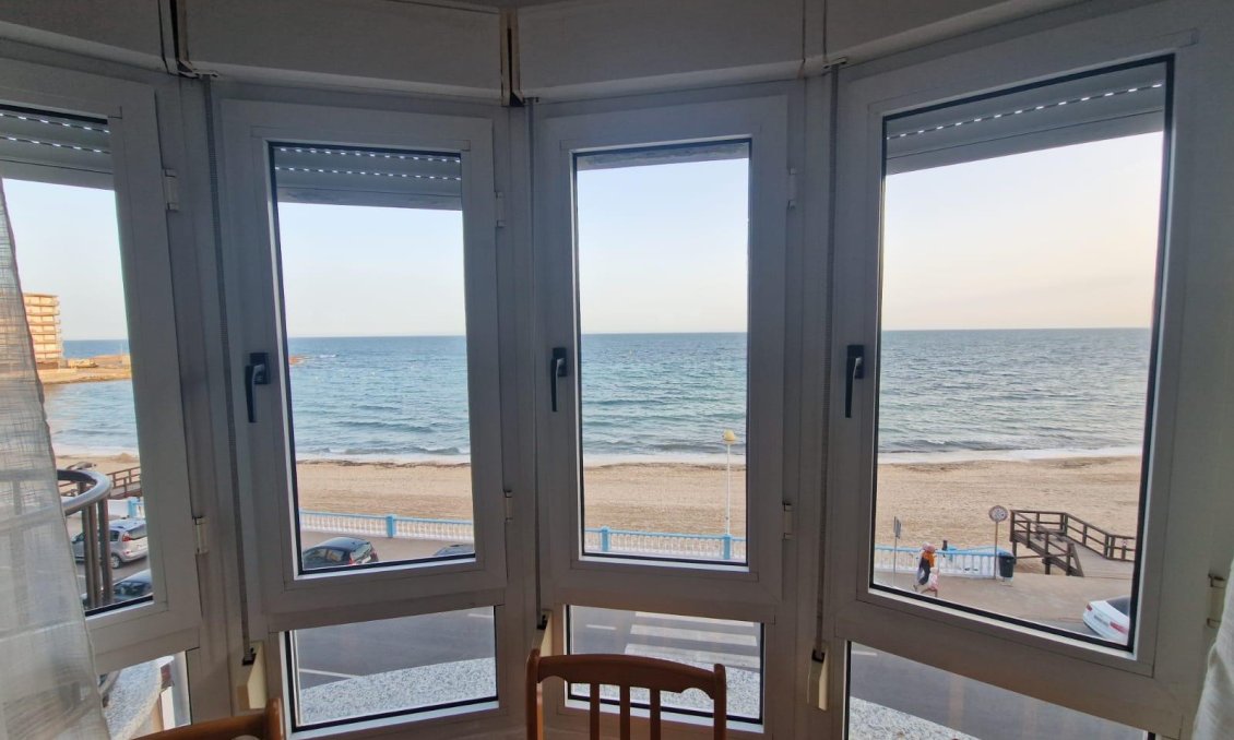 Resale - Apartment -
Torrevieja - Playa de los Locos