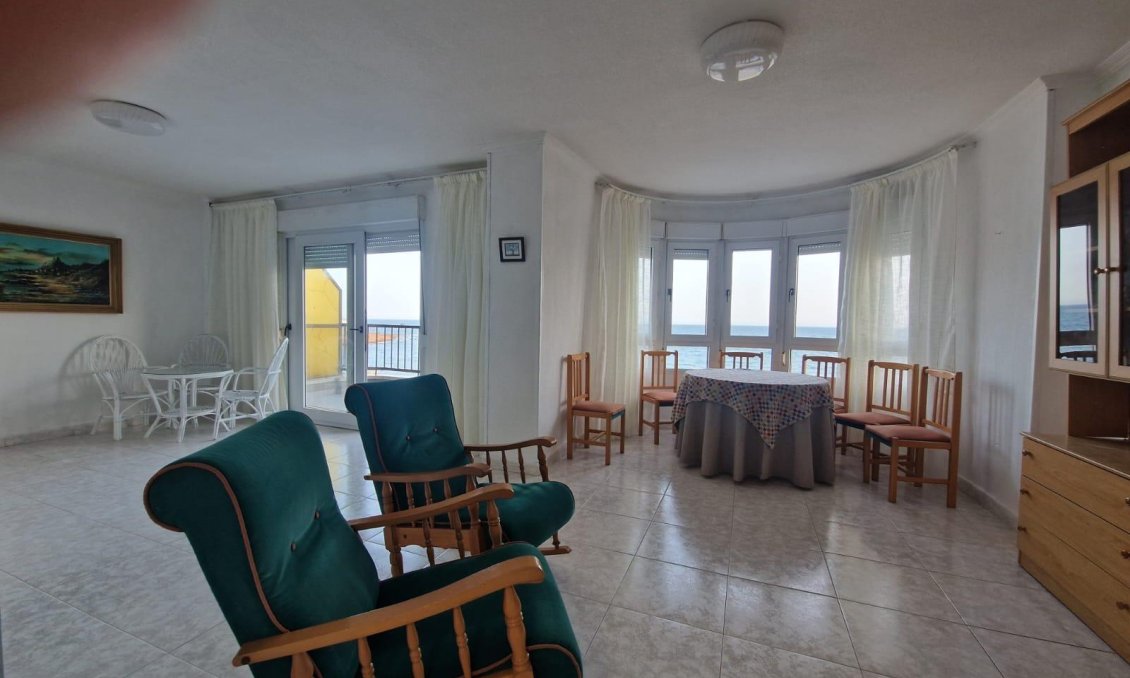 Resale - Apartment -
Torrevieja - Playa de los Locos