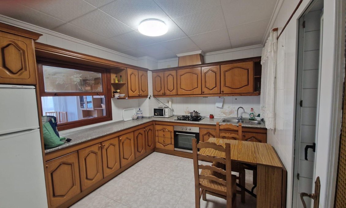 Resale - Apartment -
Torrevieja - Playa de los Locos