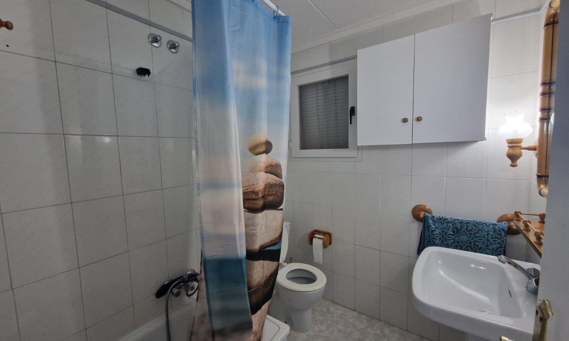 Resale - Apartment -
Torrevieja - Playa de los Locos