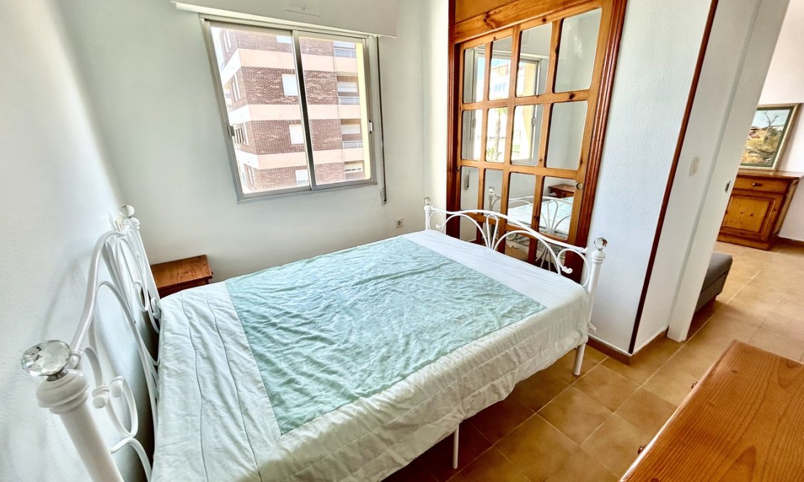 Resale - Apartment -
Torrevieja - Costa Blanca