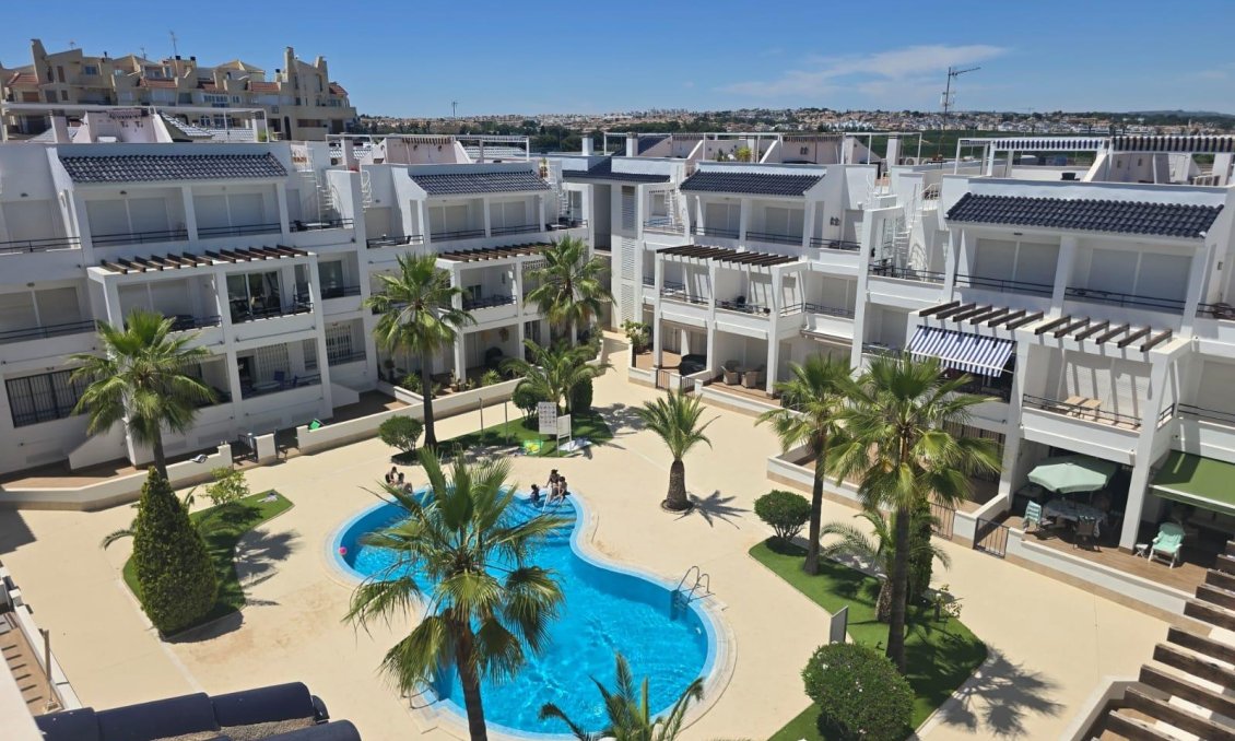 Resale - Penthouse -
Torrevieja - La Veleta