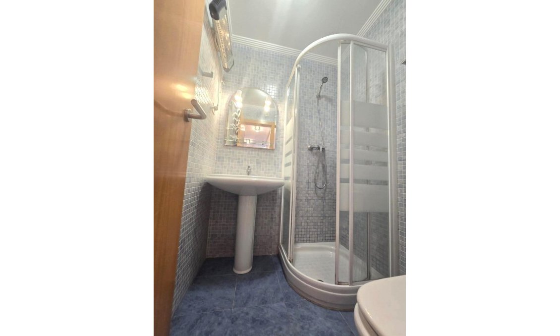 Resale - Penthouse -
Torrevieja - La Veleta