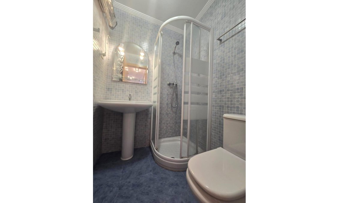 Resale - Penthouse -
Torrevieja - La Veleta