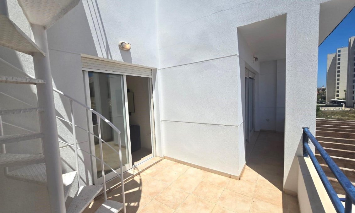 Resale - Penthouse -
Torrevieja - La Veleta