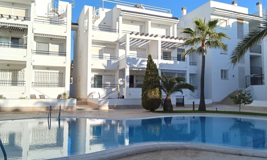 Resale - Penthouse -
Torrevieja - La Veleta