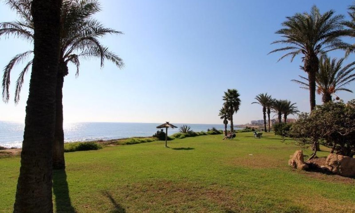 Resale - Penthouse -
Torrevieja - La Veleta