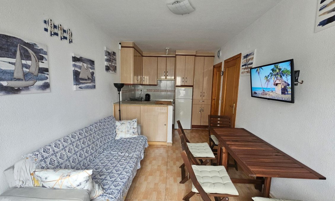 Resale - Bungalow -
Torrevieja - Lago Jardin
