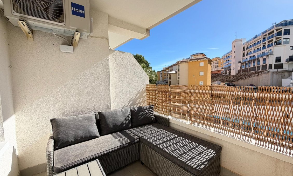 Revente - Appartement -
Orihuela Costa - Altos De Campoamor