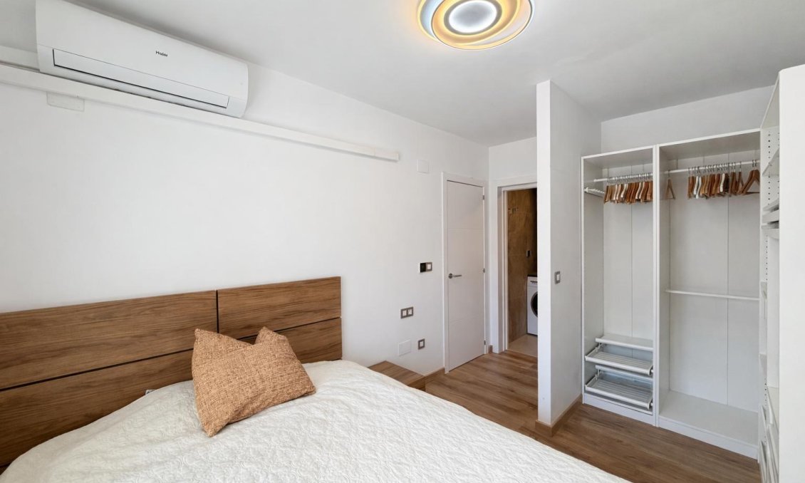 Revente - Appartement -
Orihuela Costa - Altos De Campoamor