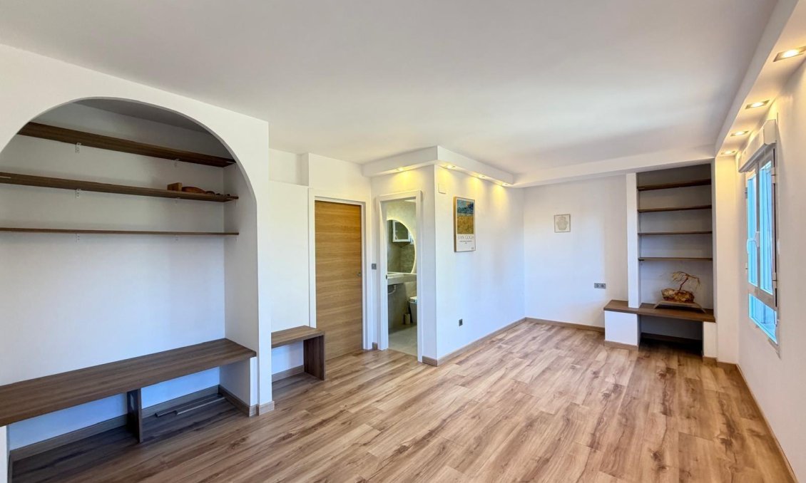 Revente - Appartement -
Orihuela Costa - Altos De Campoamor