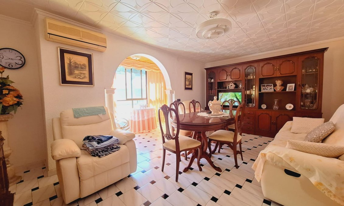 Resale - Apartment -
Torrevieja - Acequion