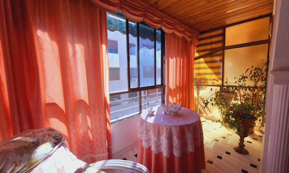 Resale - Apartment -
Torrevieja - Acequion