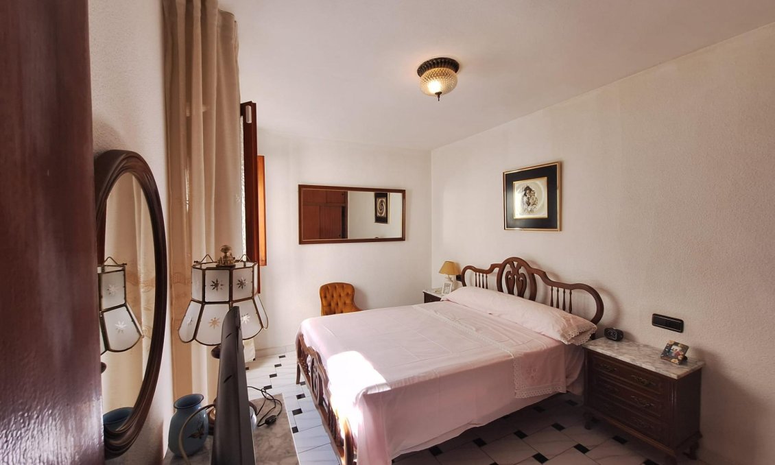 Resale - Apartment -
Torrevieja - Acequion