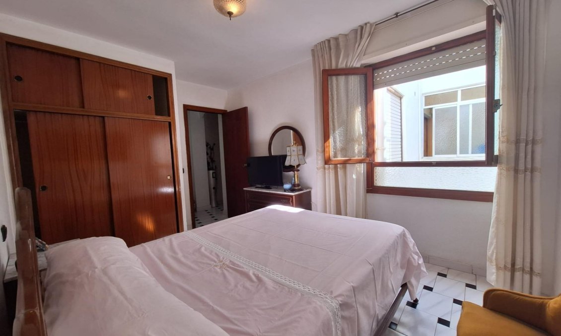 Resale - Apartment -
Torrevieja - Acequion