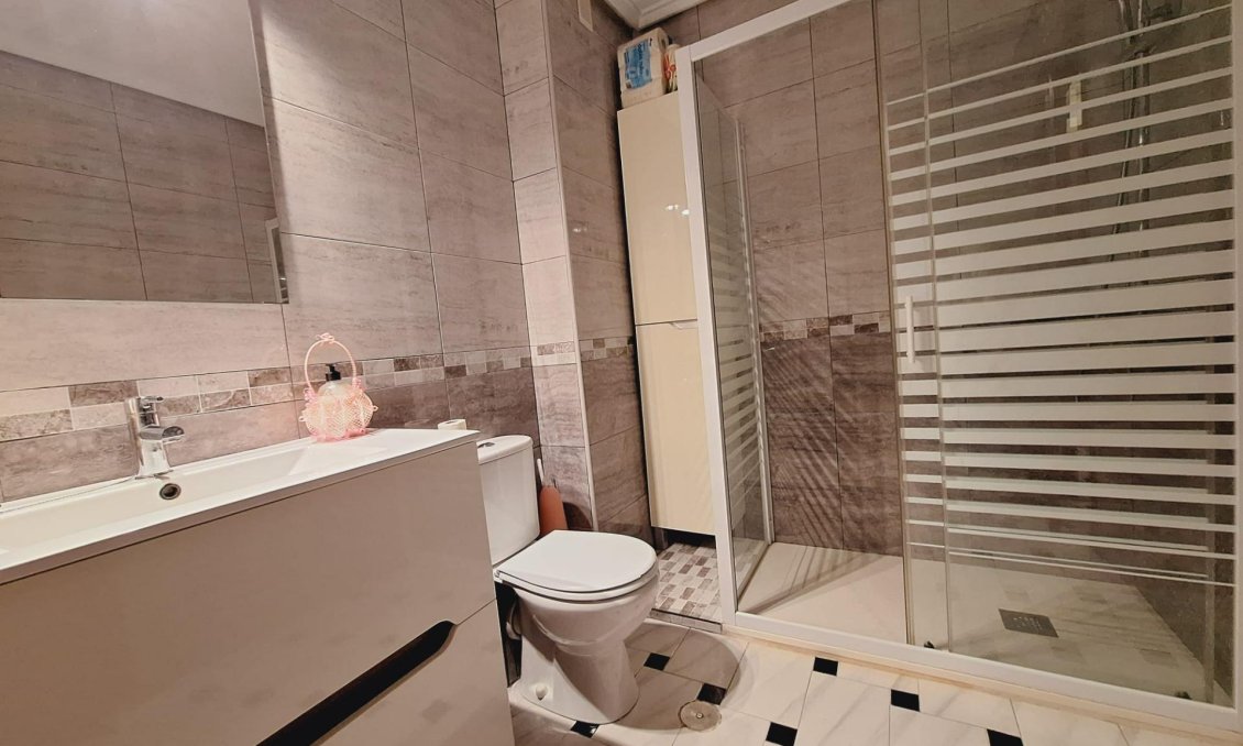 Resale - Apartment -
Torrevieja - Acequion