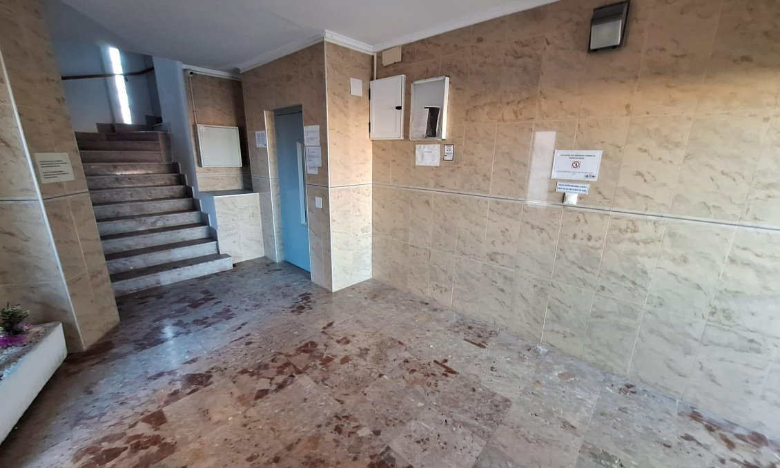 Resale - Apartment -
Torrevieja - Torrejón