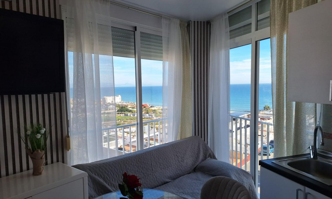 Resale - Apartment -
Torrevieja - Torrejón