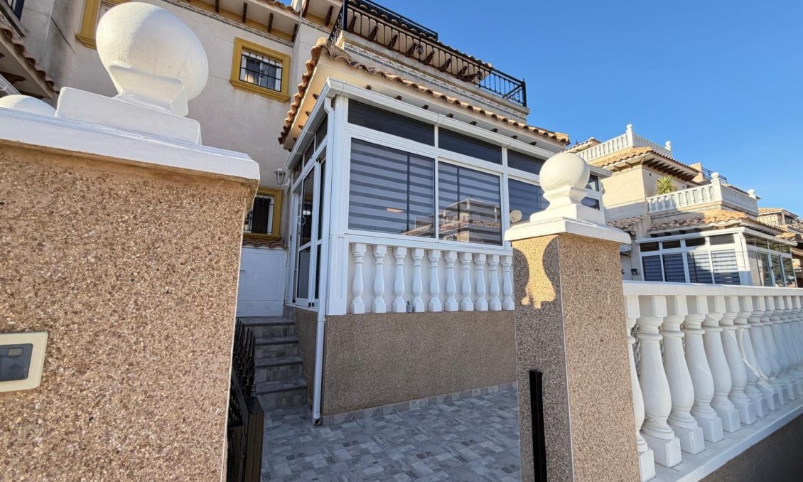 Resale - Townhouse -
Orihuela Costa - Las Filipinas