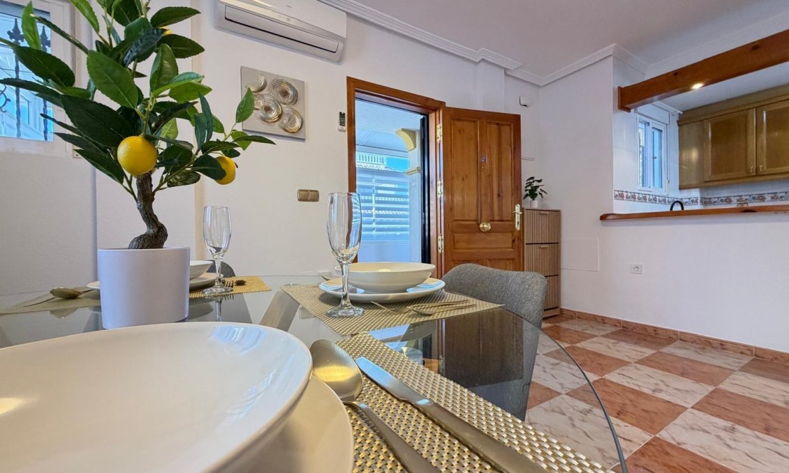 Resale - Townhouse -
Orihuela Costa - Las Filipinas