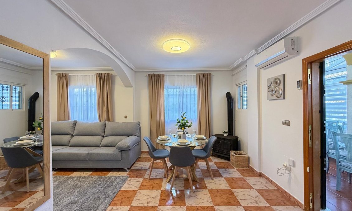 Resale - Townhouse -
Orihuela Costa - Las Filipinas
