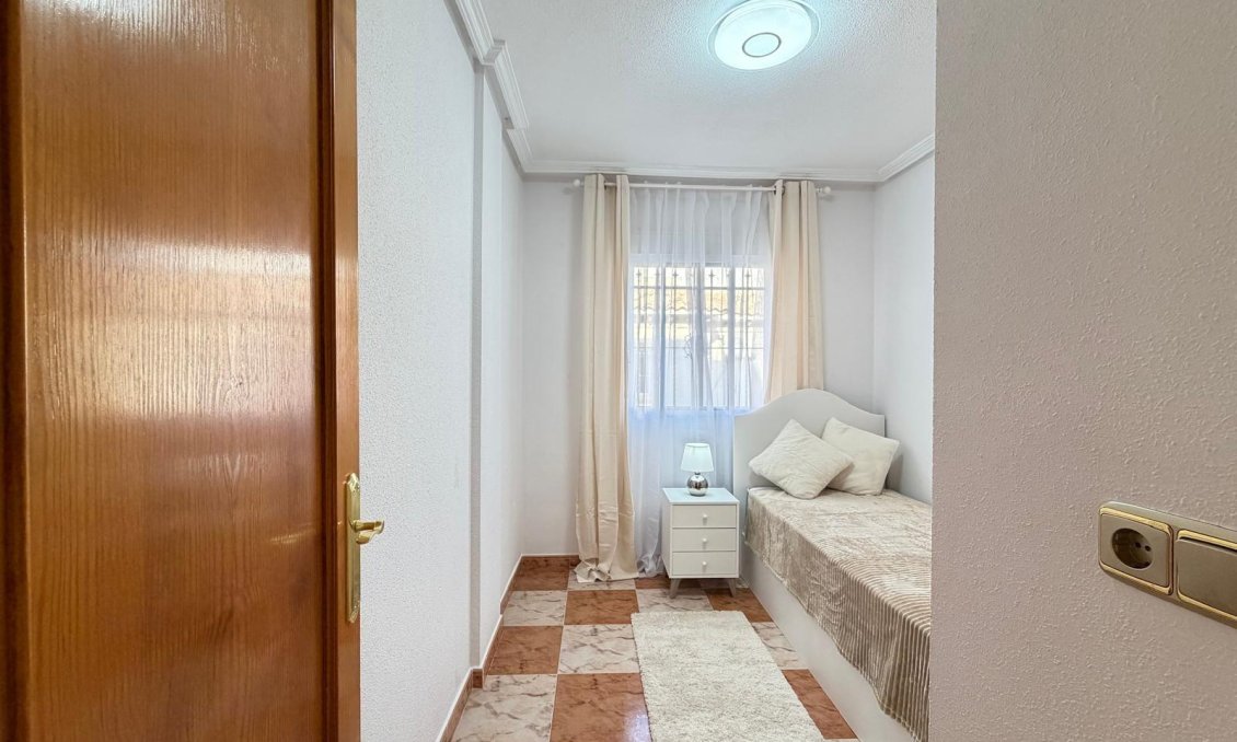 Resale - Townhouse -
Orihuela Costa - Las Filipinas