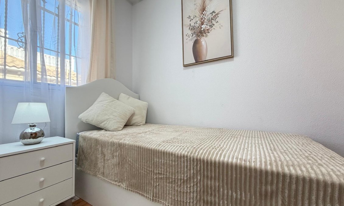 Resale - Townhouse -
Orihuela Costa - Las Filipinas