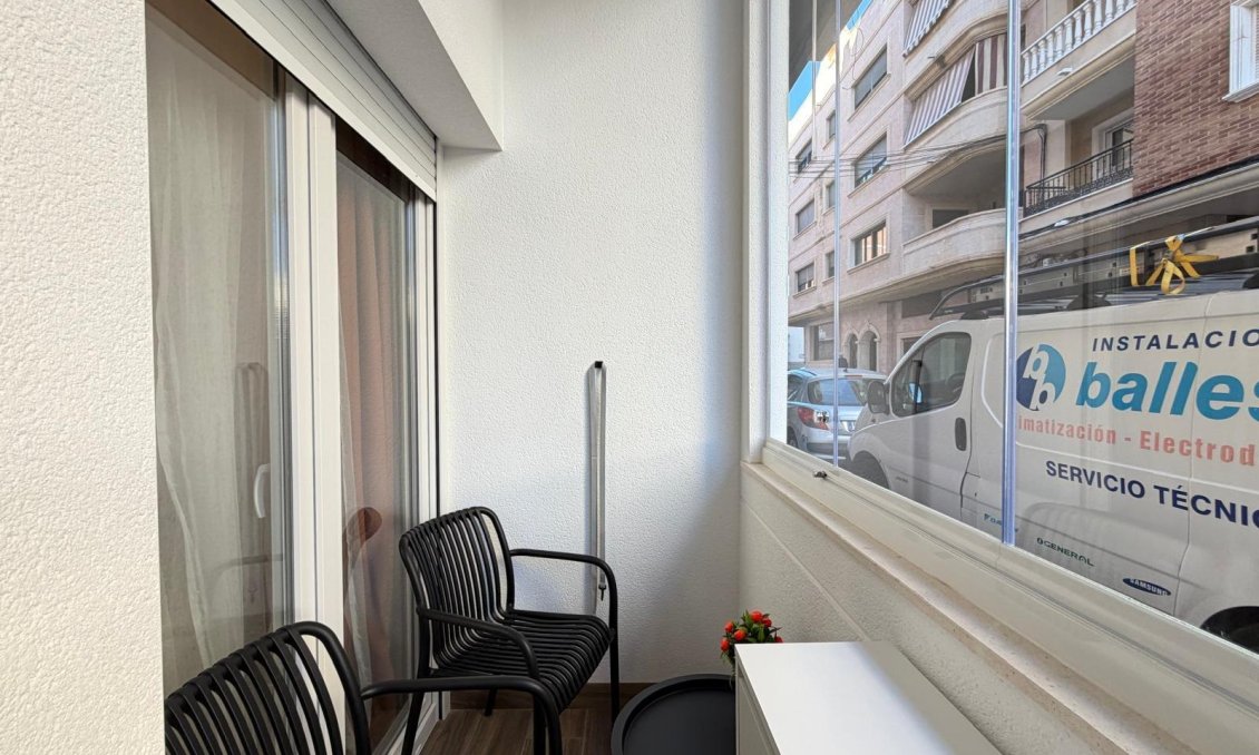 Revente - Appartement -
Torrevieja