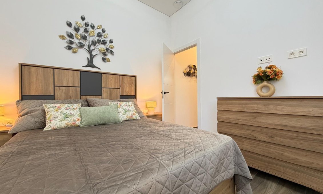 Revente - Appartement -
Torrevieja