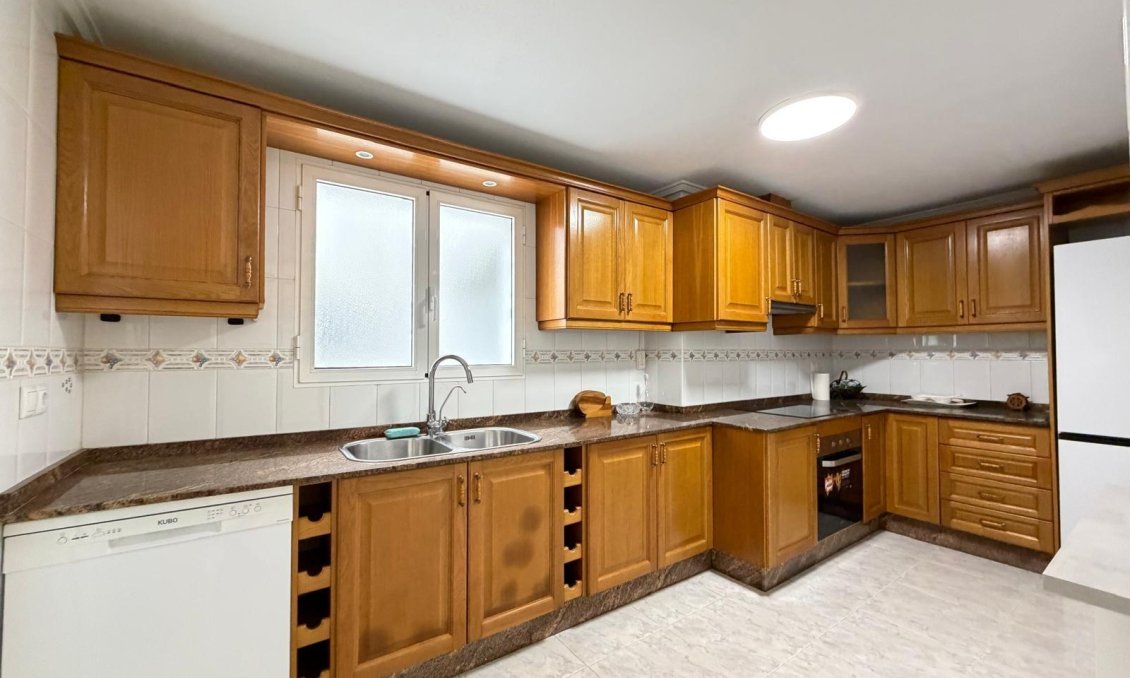 Resale - Apartment -
Torrevieja - Playa del Cura