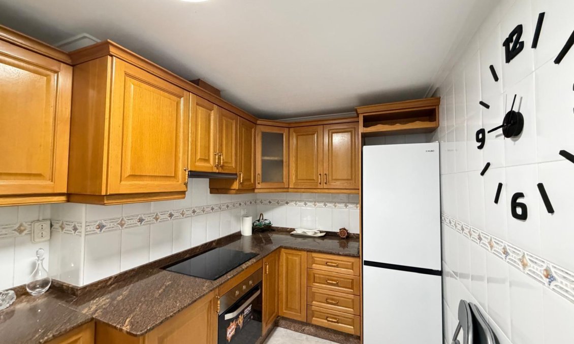 Resale - Apartment -
Torrevieja - Playa del Cura