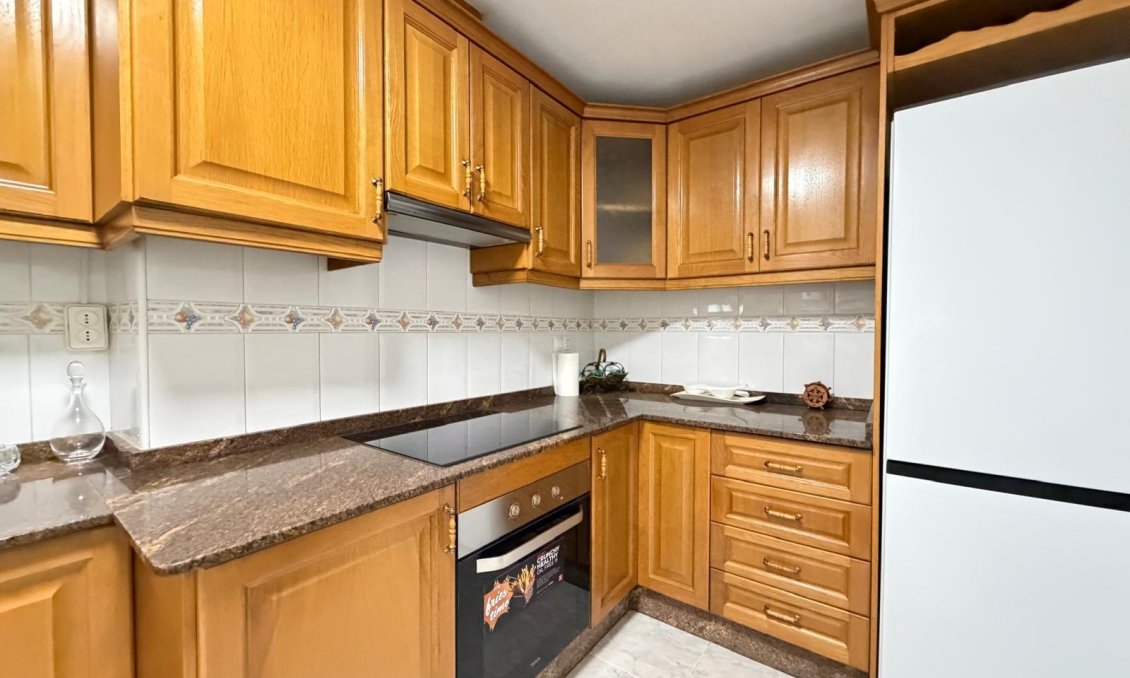 Resale - Apartment -
Torrevieja - Playa del Cura