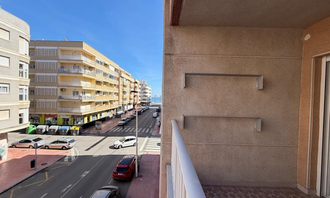 Resale - Apartment -
Torrevieja - Playa del Cura