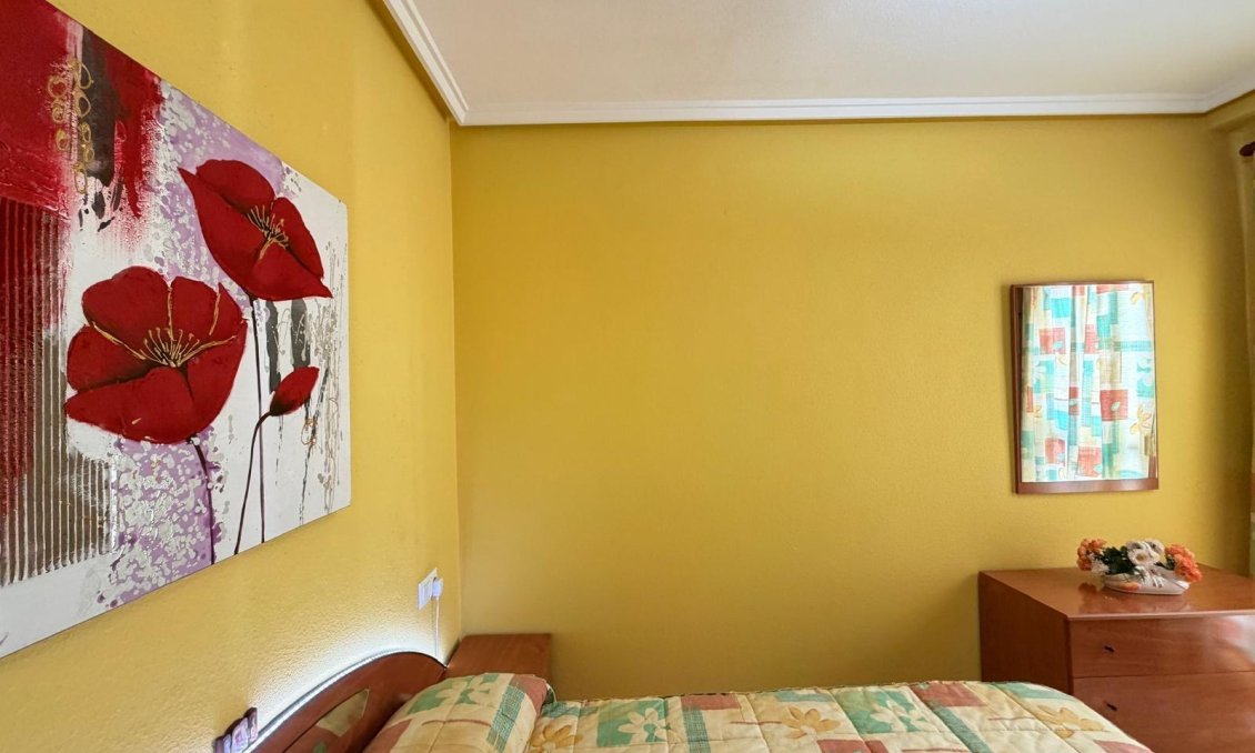 Resale - Penthouse -
Torrevieja - Playa del Cura