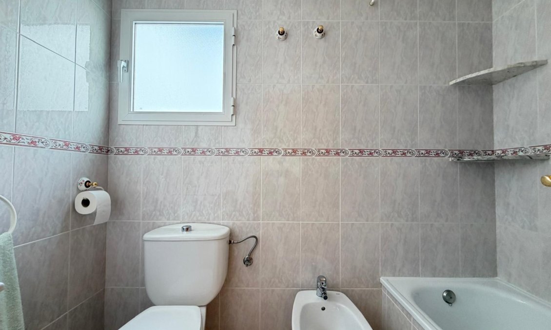 Resale - Penthouse -
Torrevieja - Playa del Cura