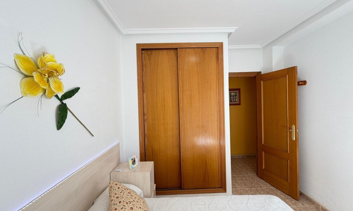 Resale - Penthouse -
Torrevieja - Playa del Cura