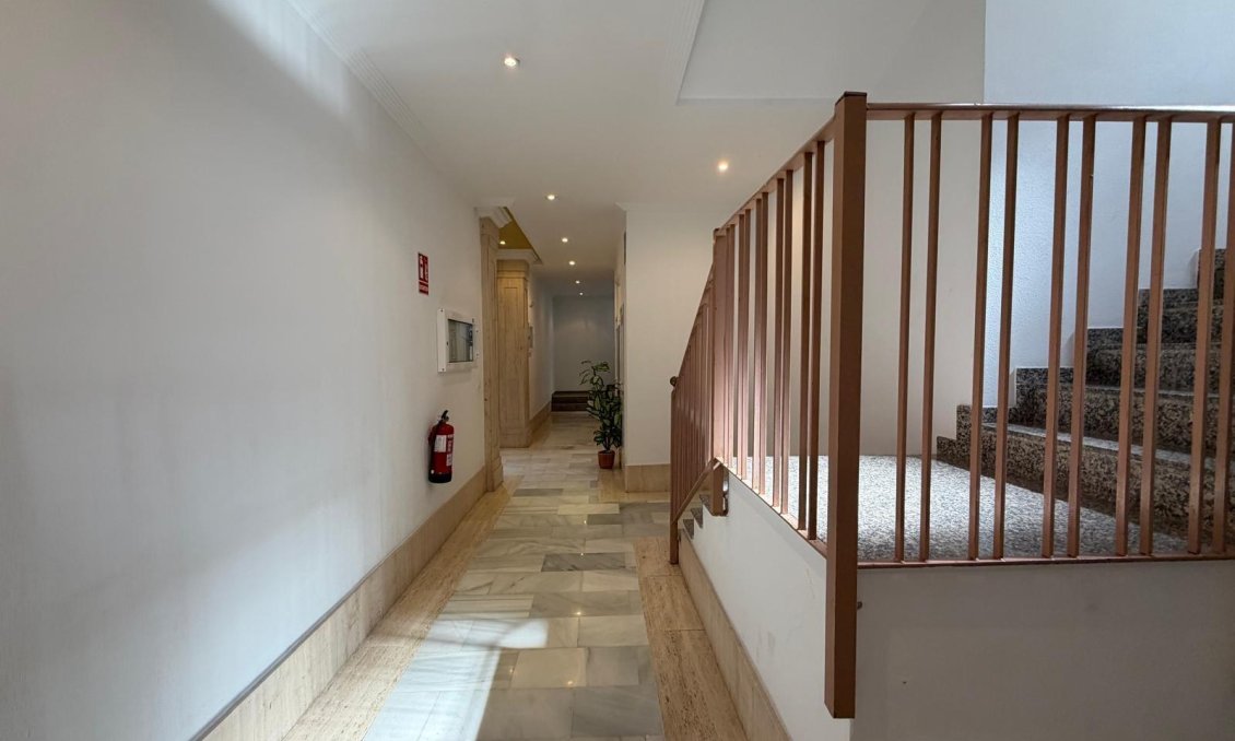 Resale - Penthouse -
Torrevieja - Playa del Cura