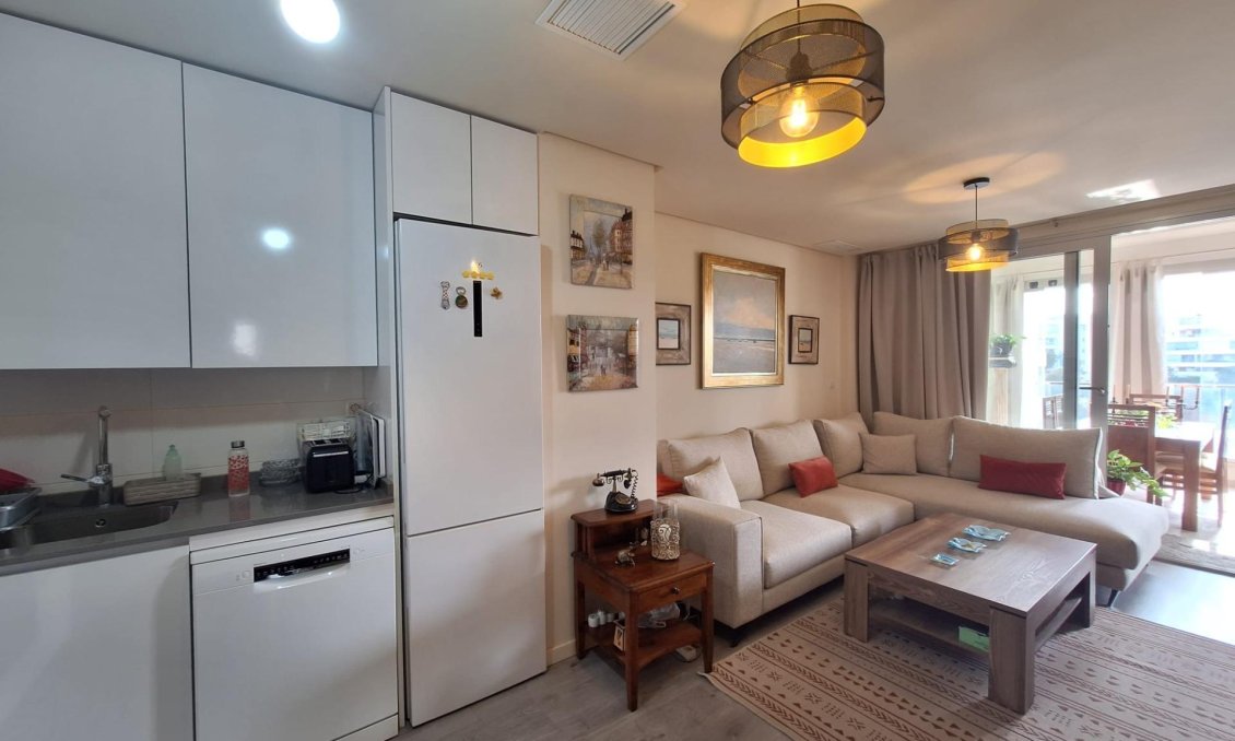 Resale - Apartment -
Orihuela Costa - Los Dolses