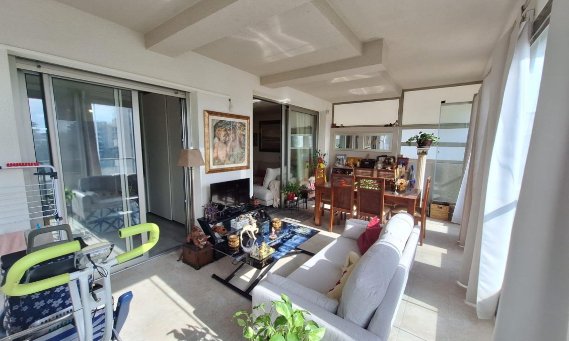 Resale - Apartment -
Orihuela Costa - Los Dolses
