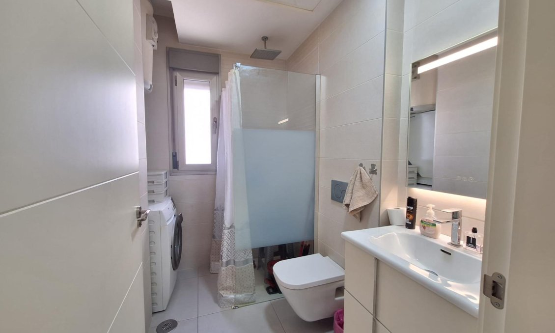 Resale - Apartment -
Orihuela Costa - Los Dolses