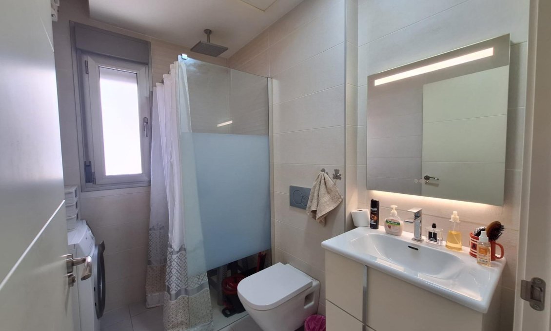 Resale - Apartment -
Orihuela Costa - Los Dolses